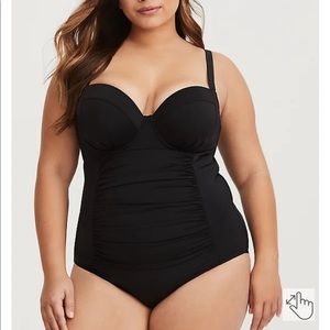 Torrid size 4  Black Ruched Push-Up Demi One-Piece Swimsuit euc